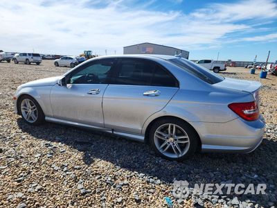 Drugie zdjęcie samochodu z przodu: 2013 MERCEDES-BENZ C 300 4MATIC VIN:WDDGF8AB2DR281706 - miniatura