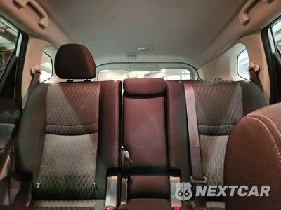 Zdjęcie 10 z 13 samochodu: 2018 NISSAN ROGUE SV VIN:JN8AT2MV8JW353408 - miniatura