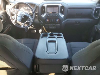 Zdjęcie 8 z 12 samochodu: 2019 CHEVROLET SILVERADO K1500 LT VIN:3GCUYDED5KG249678 - miniatura