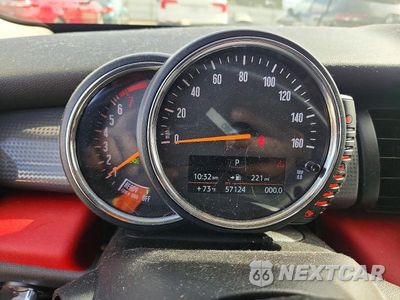 Zdjęcie 9 z 12 samochodu: 2016 MINI COOPER VIN:WMWXU1C54G2D09985 - miniatura