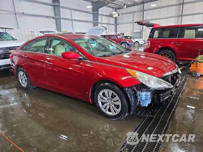 Czwarte zdjęcie samochodu z boku: 2012 HYUNDAI SONATA GLS VIN:5NPEB4AC9CH368412 - miniatura