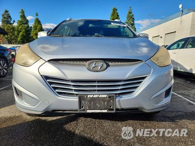 Piąte zdjęcie samochodu w środku: 2012 HYUNDAI TUCSON GLS VIN:KM8JU3AC8CU518563 - miniatura