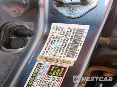 Zdjęcie 13 z 13 samochodu: 2010 HONDA INSIGHT EX VIN:JHMZE2H75AS043436 - miniatura