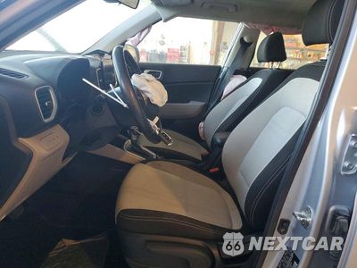 Zdjęcie 7 z 13 samochodu: 2020 HYUNDAI VENUE SEL VIN:KMHRC8A38LU014338 - miniatura