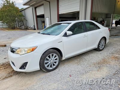 2013 TOYOTA CAMRY HYBRID XLE 4T1BD1FK9DU064866 - główne zdjęcie licytacji z USA - miniatura