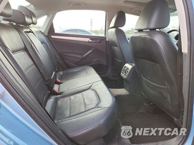 Zdjęcie 10 z 12 samochodu: 2013 VOLKSWAGEN PASSAT VIN:1VWBP7A3XDC027312 - miniatura