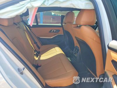 Zdjęcie 10 z 13 samochodu: 2025 BMW 330I VIN:3MW69CW08S8F45684 - miniatura