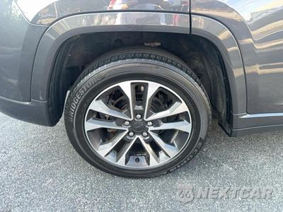 Zdjęcie 11 z 14 samochodu: 2022 JEEP GRAND CHEROKEE OVERLAND VIN:1C4RJHDG6N8621729 - miniatura