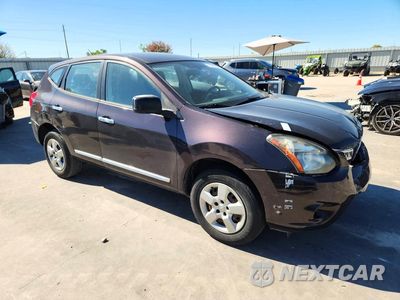 Czwarte zdjęcie samochodu z boku: 2015 NISSAN ROGUE SELECT S VIN:JN8AS5MT4FW659080 - miniatura