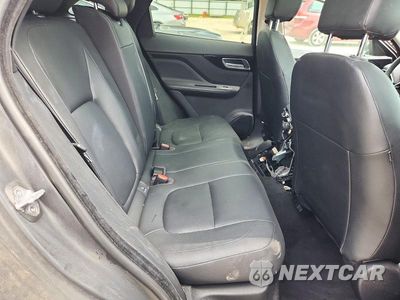 Zdjęcie 11 z 13 samochodu: 2020 JAGUAR F-PACE PREMIUM VIN:SADCJ2FX0LA640352 - miniatura