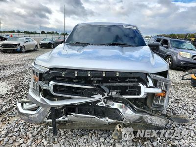 Piąte zdjęcie samochodu w środku: 2021 FORD F150 SUPERCREW VIN:1FTEW1EP1MFC48728 - miniatura
