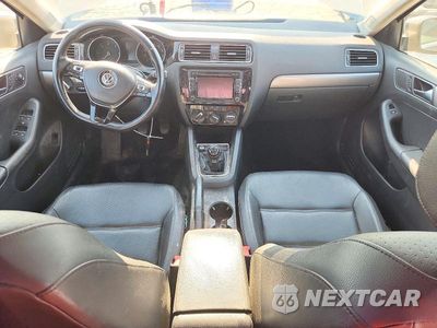 Zdjęcie 8 z 12 samochodu: 2015 VOLKSWAGEN JETTA TDI VIN:3VW3A7AJ4FM310567 - miniatura