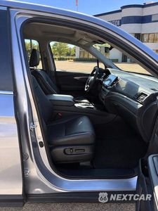 Piąte zdjęcie samochodu w środku: 2025 HONDA RIDGELINE RTL VIN:5FPYK3F52SB040190 - miniatura