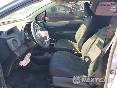 Zdjęcie 7 z 12 samochodu: 2014 TOYOTA YARIS 3-DOOR L FLEET VIN:VNKJTUD32EA007340 - miniatura