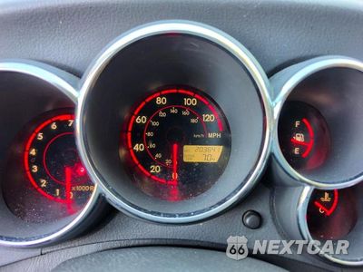 Zdjęcie 8 z 10 samochodu: 2004 TOYOTA MATRIX XR VIN:2T1KR32E84C217915 - miniatura