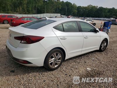 Trzecie zdjęcie samochodu z tyłu: 2020 HYUNDAI ELANTRA SEL VIN:5NPD84LF2LH557498 - miniatura
