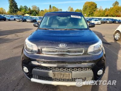 Piąte zdjęcie samochodu w środku: 2018 KIA SOUL + VIN:KNDJP3A5XJ7587926 - miniatura