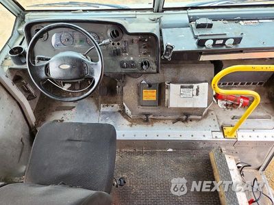 Zdjęcie 8 z 14 samochodu: 2013 FORD F59 VIN:1F66F5KY2D0A11342 - miniatura
