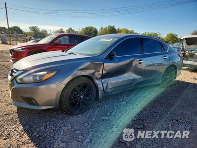 2017 NISSAN ALTIMA 2.5 SR 1N4AL3AP1HC482650 - główne zdjęcie licytacji z USA - miniatura