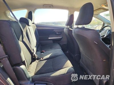 Zdjęcie 10 z 13 samochodu: 2015 TOYOTA PRIUS V THREE VIN:JTDZN3EU8FJ025902 - miniatura