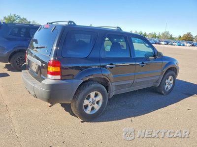 Trzecie zdjęcie samochodu z tyłu: 2007 FORD ESCAPE XLT VIN:1FMCU93197KA09901 - miniatura