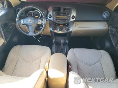 Zdjęcie 8 z 13 samochodu: 2011 TOYOTA RAV4 VIN:2T3BF4DV7BW107095 - miniatura