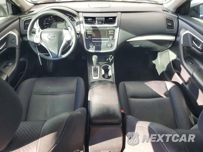 Zdjęcie 8 z 12 samochodu: 2017 NISSAN ALTIMA 2.5 SR VIN:1N4AL3AP2HN359623 - miniatura