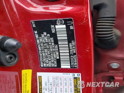 Zdjęcie 12 z 12 samochodu: 2018 TOYOTA C-HR XLE VIN:NMTKHMBX5JR038842 - miniatura
