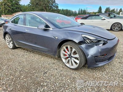 Czwarte zdjęcie samochodu z boku: 2018 TESLA MODEL 3 VIN:5YJ3E1EBXJF072907 - miniatura