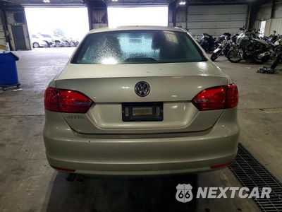 Zdjęcie 6 z 12 samochodu: 2014 VOLKSWAGEN JETTA BASE VIN:3VW2K7AJ5EM328552 - miniatura