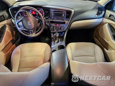 Zdjęcie 8 z 13 samochodu: 2013 KIA OPTIMA LX VIN:5XXGM4A77DG181835 - miniatura
