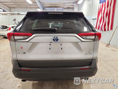 Zdjęcie 6 z 13 samochodu: 2021 TOYOTA RAV4 HYBRID XLE VIN:2T3R6RFV5MW003913 - miniatura