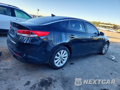 Trzecie zdjęcie samochodu z tyłu: 2016 KIA OPTIMA LX VIN:5XXGT4L36GG008647 - miniatura