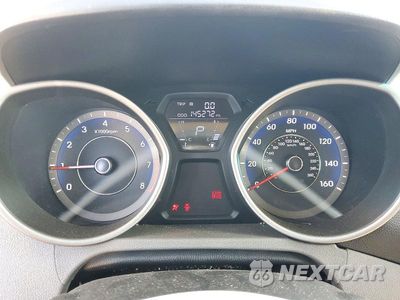 Zdjęcie 9 z 13 samochodu: 2011 HYUNDAI ELANTRA GLS VIN:KMHDH4AE2BU119610 - miniatura