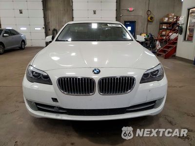 Piąte zdjęcie samochodu w środku: 2013 BMW 528 I VIN:WBAXG5C57DDY32347 - miniatura