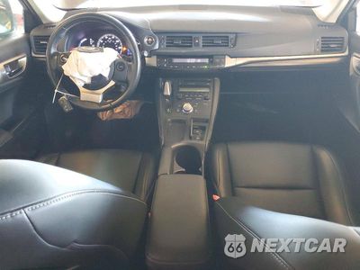 Zdjęcie 8 z 12 samochodu: 2015 LEXUS CT 200 VIN:JTHKD5BH7F2212516 - miniatura