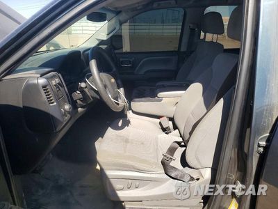 Zdjęcie 7 z 13 samochodu: 2018 CHEVROLET SILVERADO C1500 VIN:3GCPCNEC7JG240956 - miniatura
