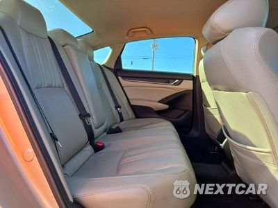 Zdjęcie 10 z 12 samochodu: 2018 HONDA ACCORD LX VIN:1HGCV1F11JA033929 - miniatura