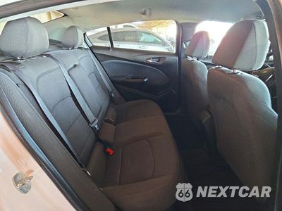 Zdjęcie 10 z 13 samochodu: 2019 CHEVROLET CRUZE LT VIN:1G1BE5SM4K7107112 - miniatura