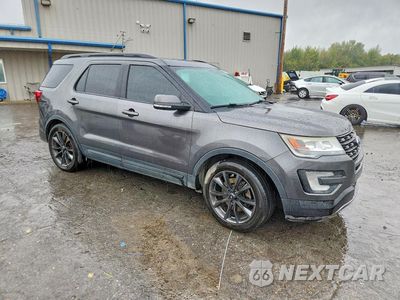 Czwarte zdjęcie samochodu z boku: 2017 FORD EXPLORER XLT VIN:1FM5K7D82HGC60942 - miniatura