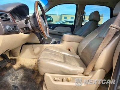 Zdjęcie 7 z 13 samochodu: 2007 GMC YUKON DENALI VIN:1GKFK63897J297514 - miniatura