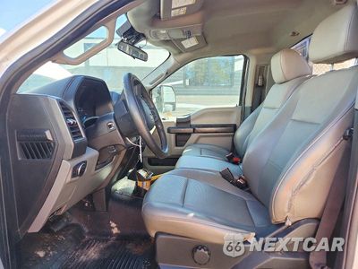 Zdjęcie 7 z 14 samochodu: 2020 FORD F550 SUPER DUTY VIN:1FDUF5HT6LDA08978 - miniatura