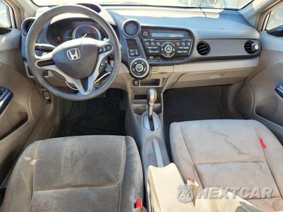 Zdjęcie 8 z 12 samochodu: 2010 HONDA INSIGHT EX VIN:JHMZE2H76AS018254 - miniatura