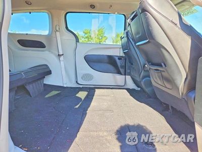 Zdjęcie 11 z 13 samochodu: 2018 CHRYSLER PACIFICA LIMITED VIN:2C4RC1GG7JR251788 - miniatura