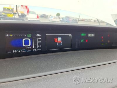 Zdjęcie 9 z 12 samochodu: 2020 TOYOTA PRIUS LE VIN:JTDKARFU4L3110122 - miniatura