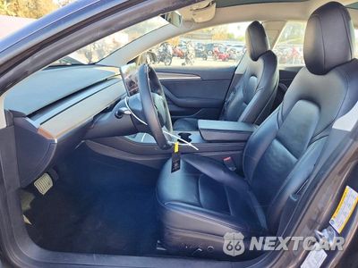 Zdjęcie 7 z 12 samochodu: 2022 TESLA MODEL 3 VIN:5YJ3E1EA5NF208373 - miniatura