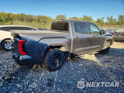 Trzecie zdjęcie samochodu z tyłu: 2023 TOYOTA TUNDRA TRD PRO HV VIN:5TFPC5DB5PX027761 - miniatura
