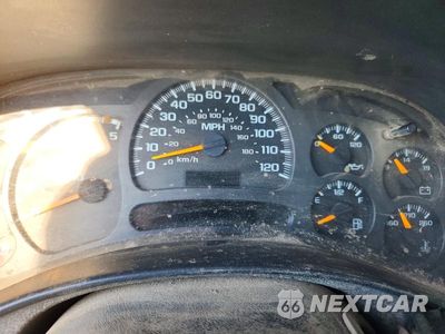 Zdjęcie 9 z 12 samochodu: 2003 CHEVROLET SILVERADO K2500 HEAVY DUTY VIN:1GCHK29163E371885 - miniatura