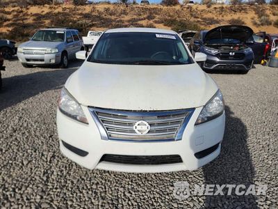 Piąte zdjęcie samochodu w środku: 2014 NISSAN SENTRA S VIN:3N1AB7AP7EL684514 - miniatura
