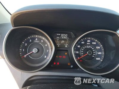 Zdjęcie 9 z 12 samochodu: 2013 HYUNDAI ELANTRA GLS VIN:5NPDH4AE0DH172758 - miniatura